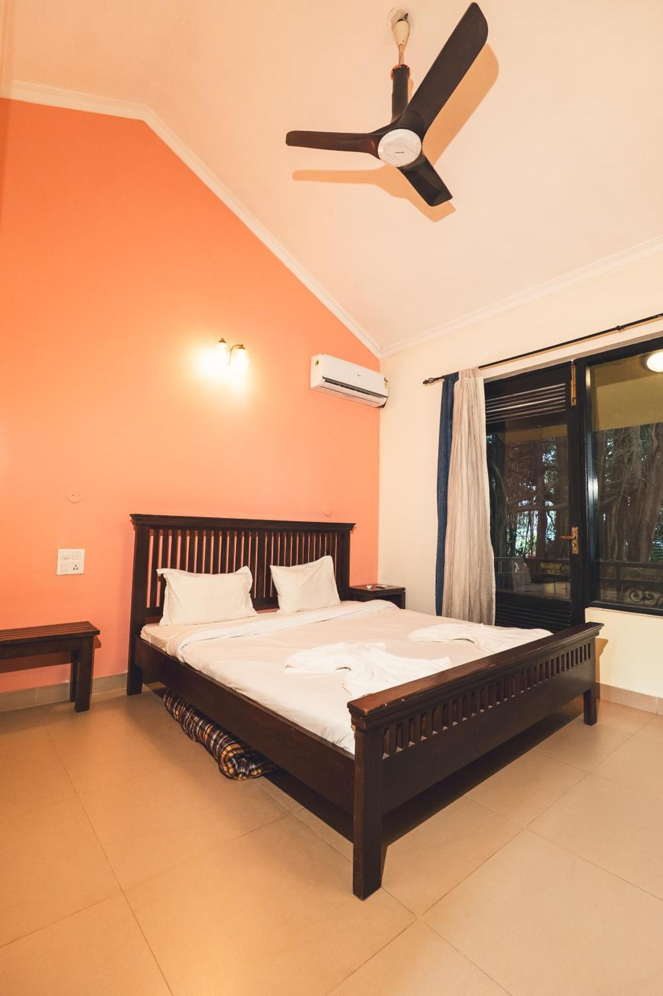 Villa M - Lagoon 4 Calangute 3Bhk Pool Facing, Breakfast Included Олд Гоа Екстериор снимка